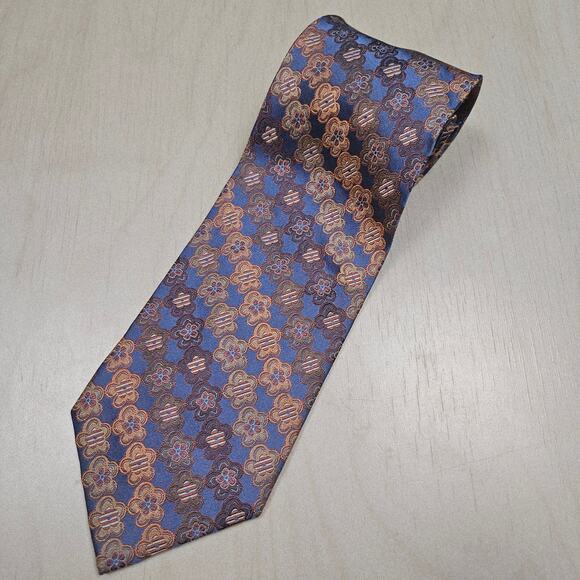 Fusion Handmade Neckwear 100% Silk Necktie Tie Overall Geometric Pattern Blue - Picture 2 of 5